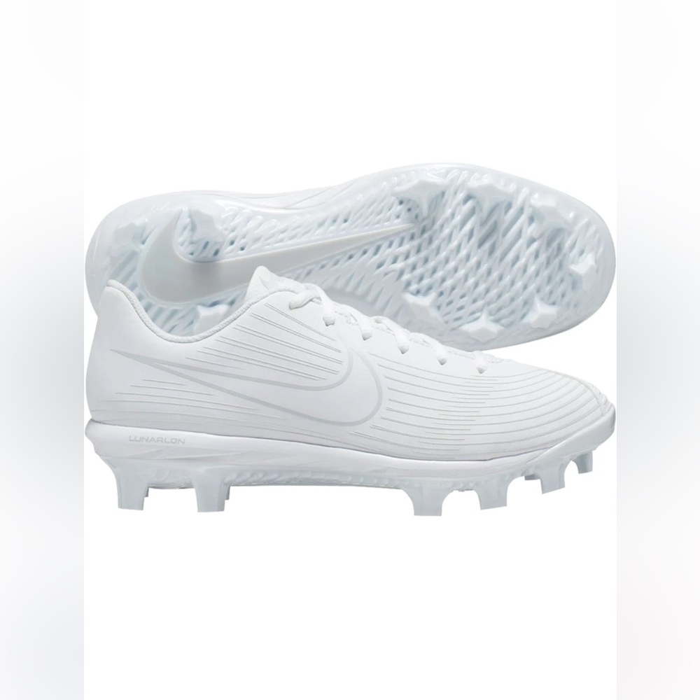 Nike hyperdiamond women’s cleats